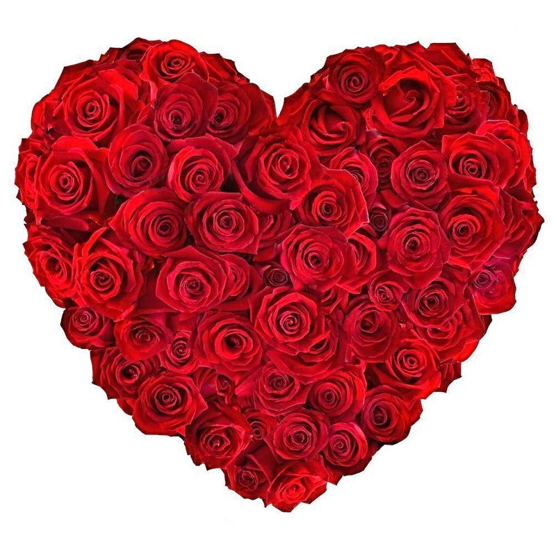 Classic Red Roses Heart-Small (25cm / 9″) & Regular (30cm / 12″) & Large (43cm / 17″) & Extra Large (54cm / 21″)