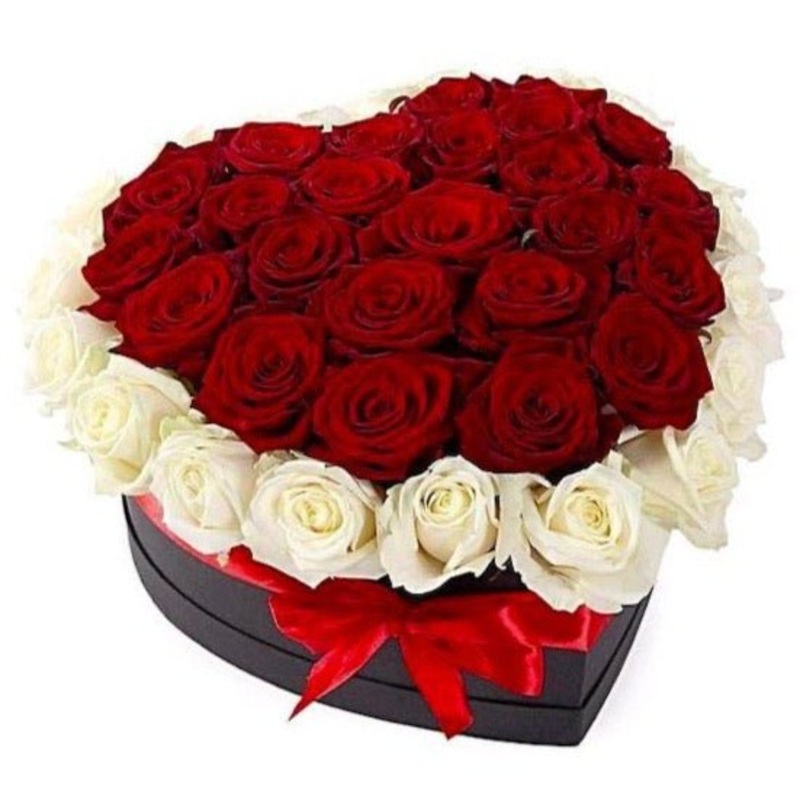 Red and White Roses in a Box-Small (20 stems) & Regular (30 stems) & Large (40 stems) & Extra Large (50 stems) & Luxury (60 stems) & Glamour (80 stems) & Exclusive Glamour (100 stems) & Premium (120 stems) & Posh (150 stems)-Heart Box & Hat Box-BLACK BOX
