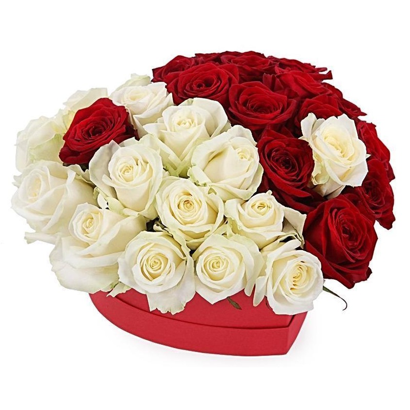 Scarlet Heart Box-Small (20 stems) & Regular (30 stems) & Large (40 stems) & Extra Large (50 stems) & Luxury (60 stems) & Glamour (80 stems) & Exclusive Glamour (100 stems) & Premium (120 stems) & Posh (160 stems)-Heart Box & Hat Box & Square Box-RED BOX