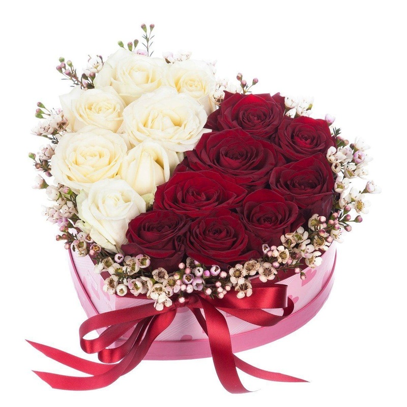 White and Red Heart Box-Extra Small (20 stems) & Small (30 stems) & Medium (45 stems) & Regular (55 stems) & Large (65 stems) & Extra Large (90 stems) & Luxury (110 stems) & Glamour (130 stems) & Exclusive Glamour (150 stems) & Premium (180 stems) & Posh
