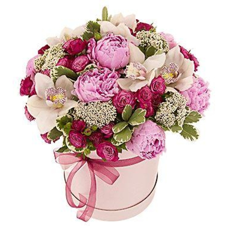 Pink Gorgeous Box-Small (20 stems) & Regular (25 stems) & Medium (30 stems) & Large (35 stems) & Extra Large (40 stems) & Luxury (50 stems) & Glamour (65 stems) & Exclusive Glamour (80 stems) & Premium (100 stems) & Posh (120 stems)-Hat Box & Square Box &