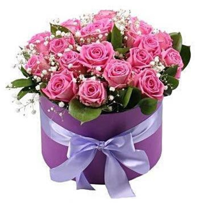 Pink Roses and Baby’s Breath Box