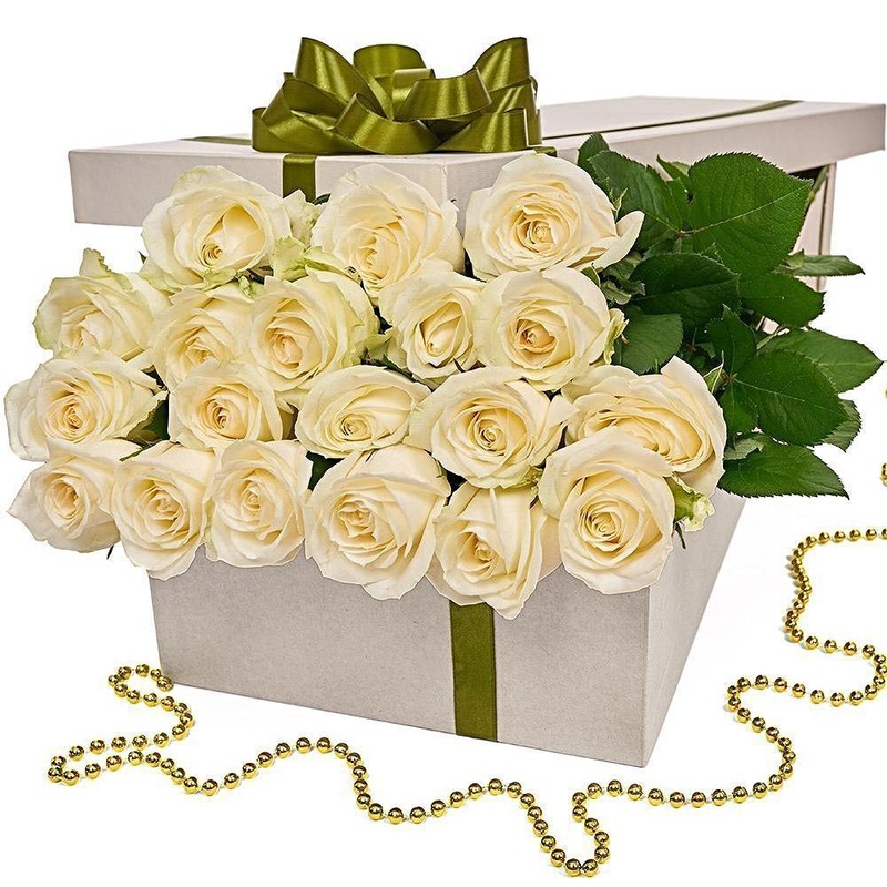 Two Dozen White Roses Luxury Box