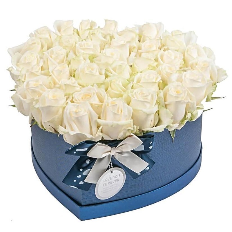 White Roses Box-Extra Small (10 stems) & Small (20 stems) & Medium (30 stems) & Regular (40 stems) & Large (50 stems) & Extra Large (80 stems) & Luxury (100 stems) & Glamour (120 stems) & Exclusive Glamour (140 stems) & Premium (160 stems) & Premium Plus