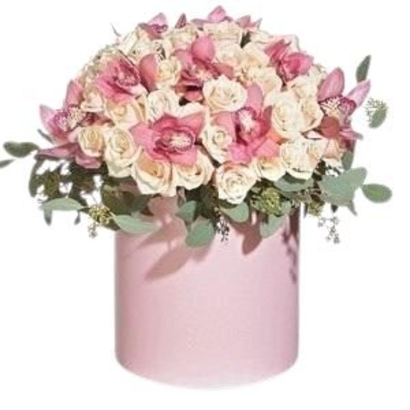 Spray Roses and Orchids Box-Small (15 stems) & Regular (20 stems) & Large (25 stems) & Extra Large (35 stems) & Luxury (45 stems) & Glamour (60 stems) & Exclusive Glamour (80 stems) & Premium (100 stems) & Posh (120 stems)-Hat Box & Heart Box & Square Box