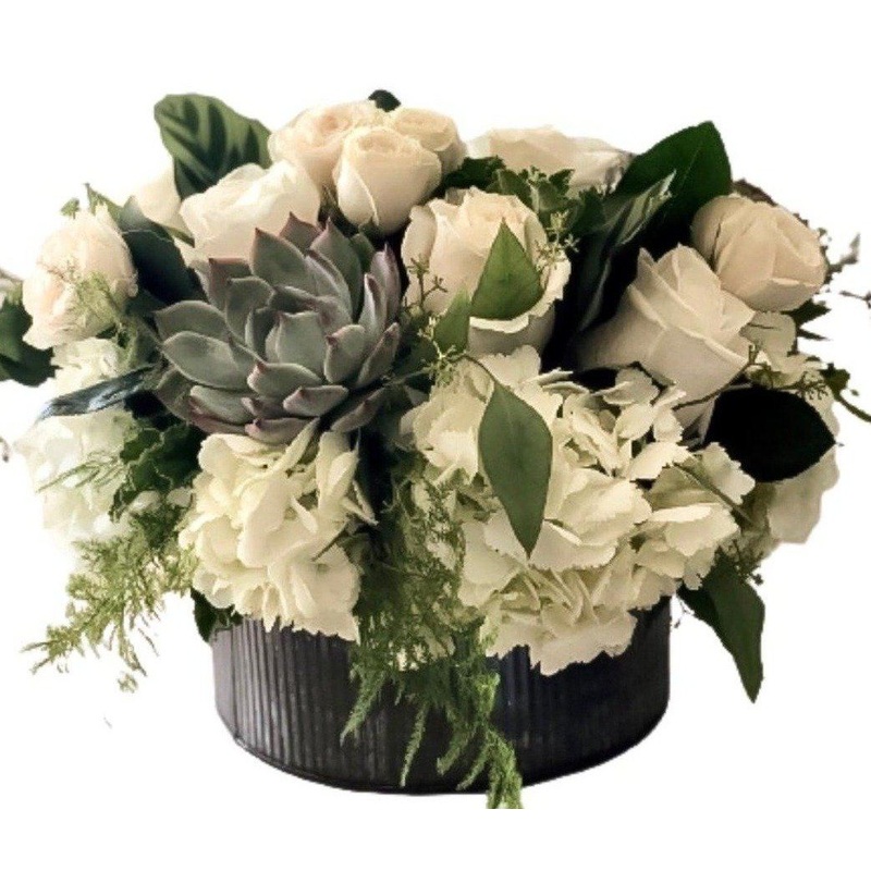 Lovely White Box-Small (10 stems) & Regular (15 stems) & Large (20 stems) & Extra Large (30 stems) & Luxury (35 stems) & Glamour (40 stems) & Exclusive Glamour (50 stems) & Premium (60 stems) & Premium Extra (80 stems) & Posh (100 stems)-Hat Box & Square