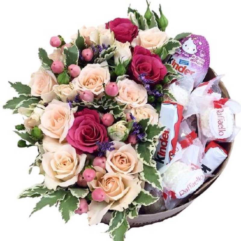 Sweet Chocolate Box-Small (15 Stems + 6 Chocolates) & Medium (25 Stems + 10 Chocolates) & Large (35 Stems + 14 Chocolates) & Extra Large (45 Stems + 22 Chocolates) & Luxury (55 Stems + 32 Chocolates) & Glamour ( 70 Stems + 45 Chocolates)-Hat & Heart & Squ