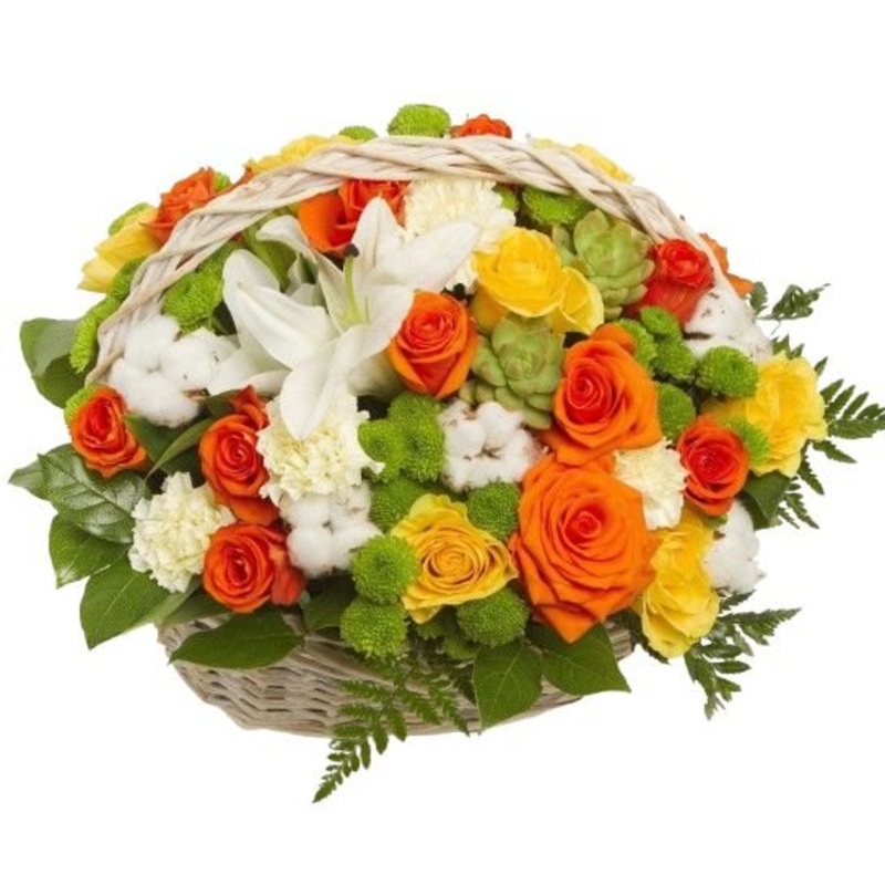 Colorful Memories Basket-Small (15 stems) & Medium (25 stems) & Large (35 stems) & Luxury (45 stems) & Glamour (55 stems) & Exclusive Glamour (70 stems) & Premium (85 stems) & Premium Extra (100 stems) & Posh (140 stems) & Deluxe (160 stems)-Natural Baske