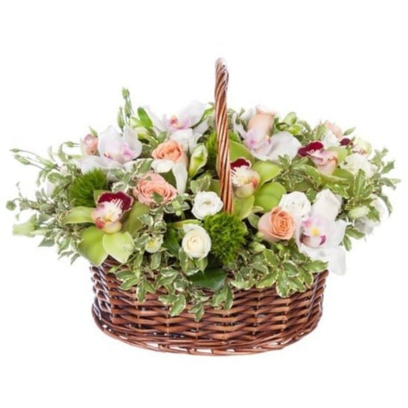 Stunning Flower Basket-Small (15 stems) & Standard (25 stems) & Medium (30 stems) & Large (40 stems) & Extra Large (50 stems) & Luxury (65 stems) & Glamour (80 stems) & Exclusive Glamour (100 stems) & Premium (120 stems) & Premium Extra (150 stems)-Natura