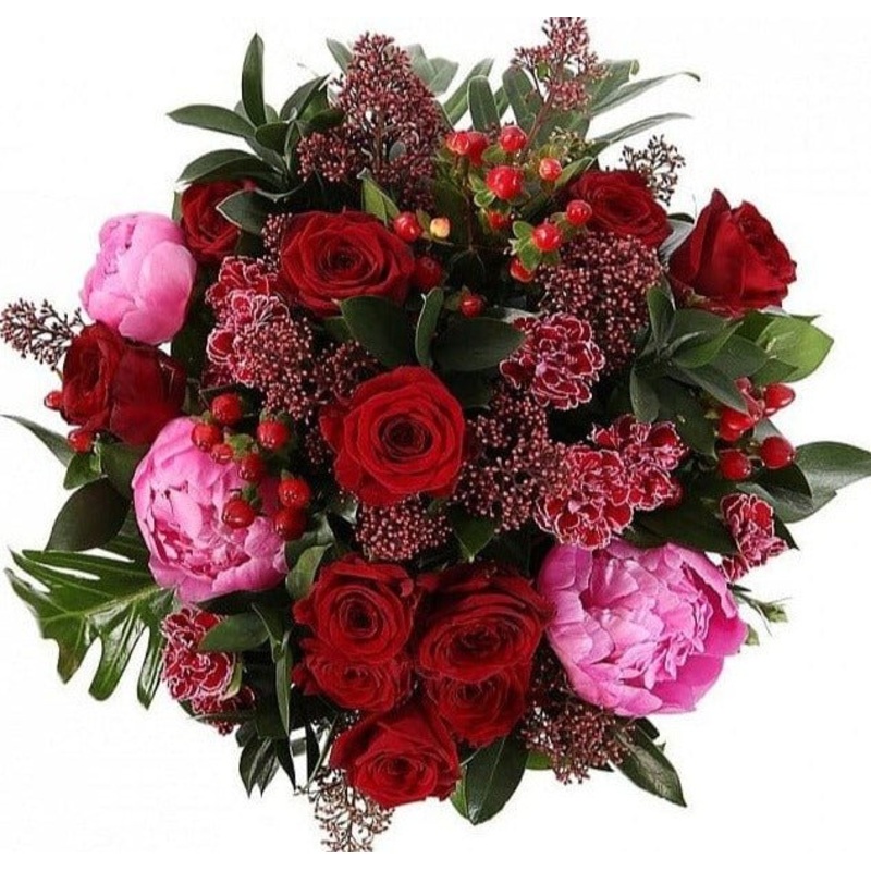 Crimson Variation Bouquet-Small (15 stems) & Medium (20 stems) & Regular (25 stems) & Large (30 stems) & Extra Large ( 40 stems) & Luxury (50 stems) & Glamour (70 stems) & Exclusive Glamour (80 stems) & Posh (100 stems)