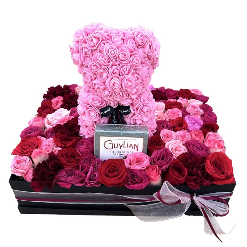 Flowers and Teddy Bear Luxury Special Box