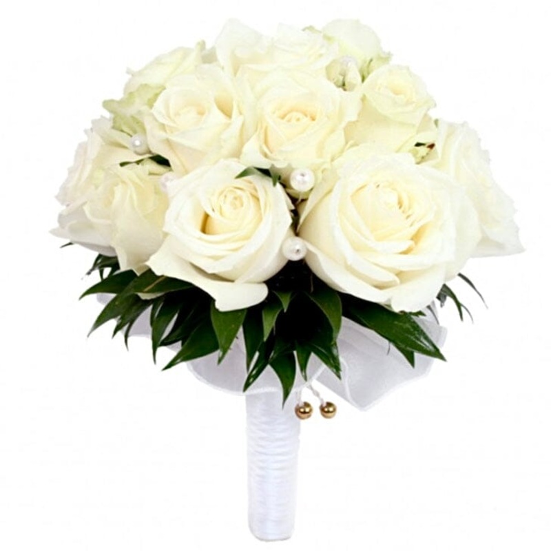 Vintage Pearl Bridal Bouquet-Extra Small (10 stems) & Small (15 stems) & Regular (20 stems) & Large (25 stems) & Glamour (30 stems) & Exclusive Glamour (35 stems) & Luxury (40 stems)