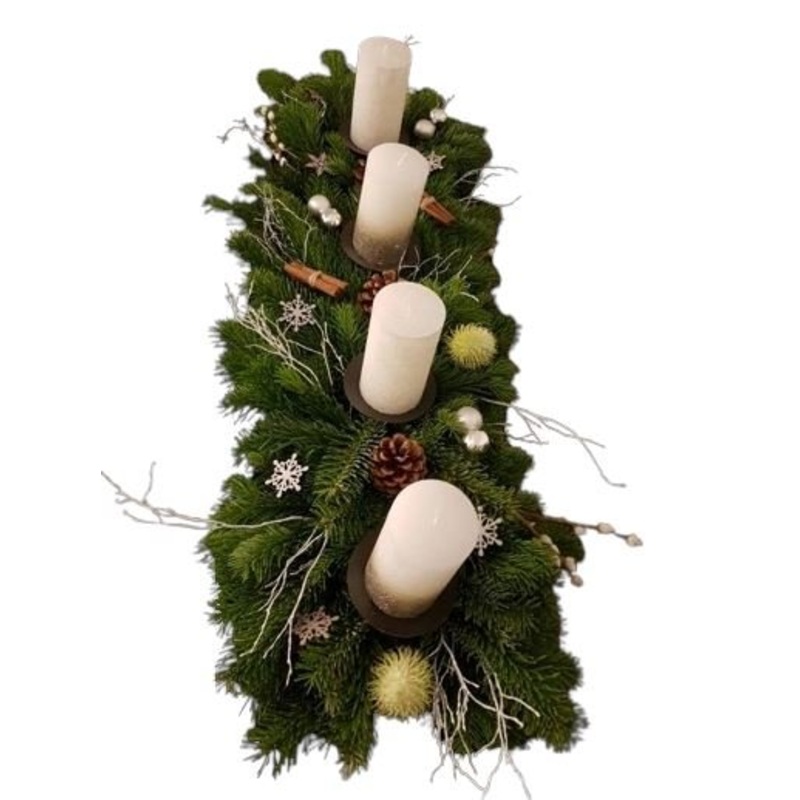 Classic Natural Centerpieces with Candles