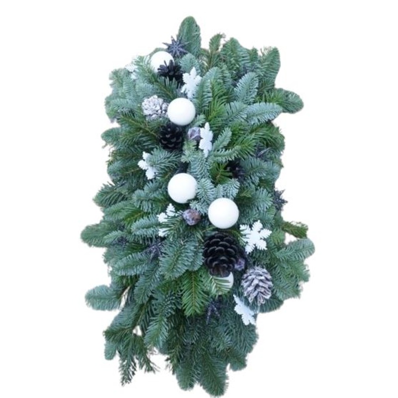 White Stars Xmas Centerpiece