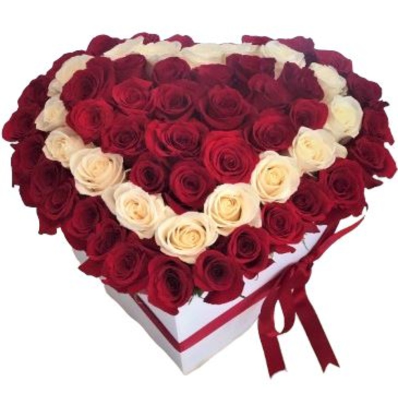 Delight Roses Hearts in a Box-Large (40 stems) & Extra Large (50 stems) & Luxury (60 stems) & Glamour (80 stems) & Exclusive Glamour (100 stems) & Premium (120 stems) & Premium Extra (150 stems) & Posh (200 stems)-Heart Box & Hat Box-CREAM BOX & RED BOX &