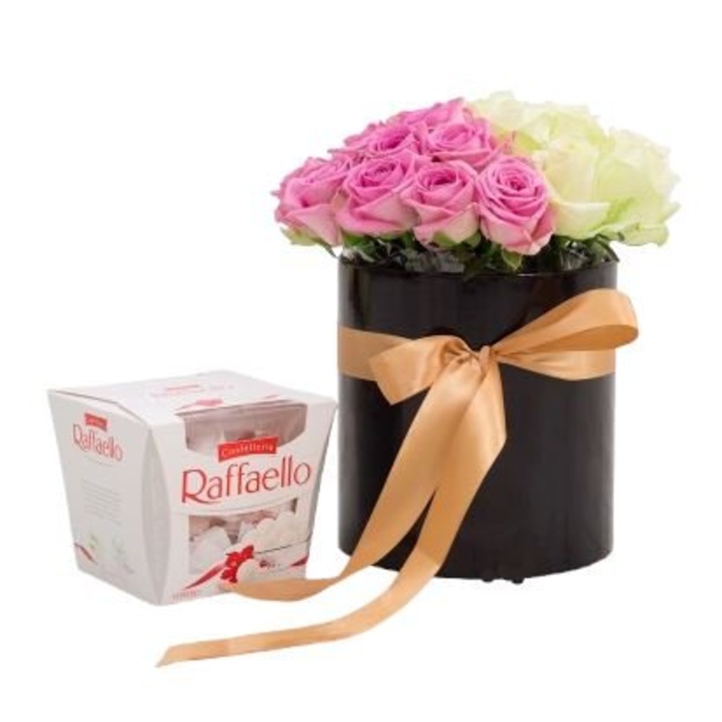Pretty Box of Roses with Chocolates