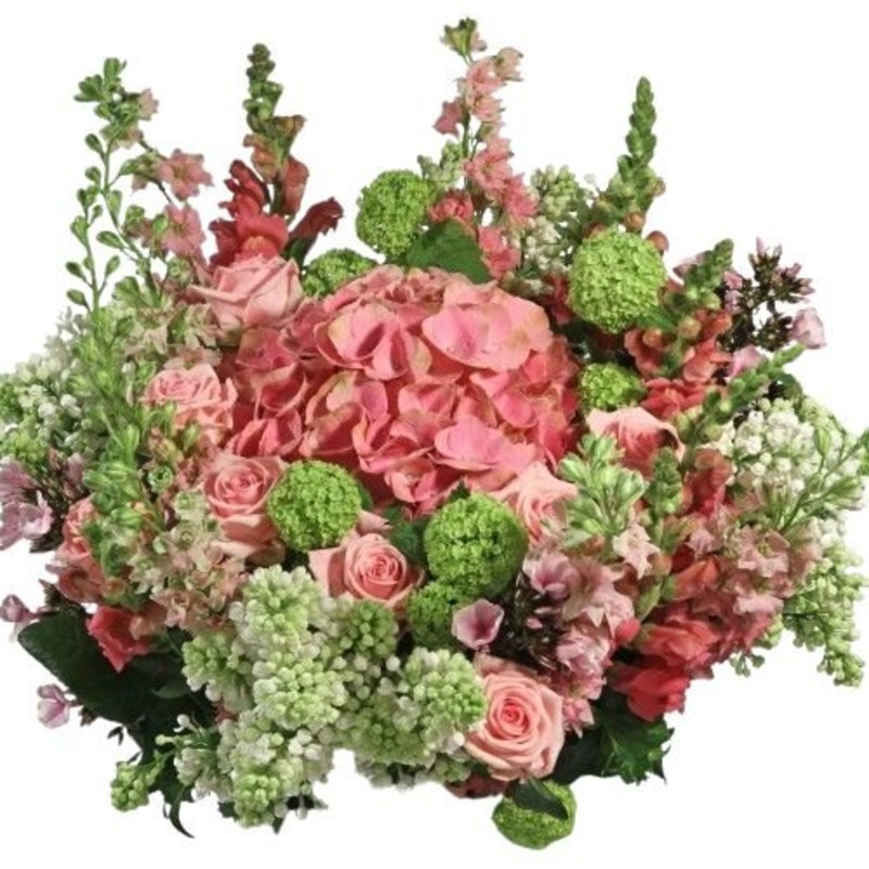 Coral English Garden Bouquet-Regular (25 stems) & Medium (30 stems) & Large (35 stems) & Extra Large (45 stems) & Luxury (55 stems) & Glamour (75 stems) & Exclusive Glamour (90 stems) & Premium (100 stems)