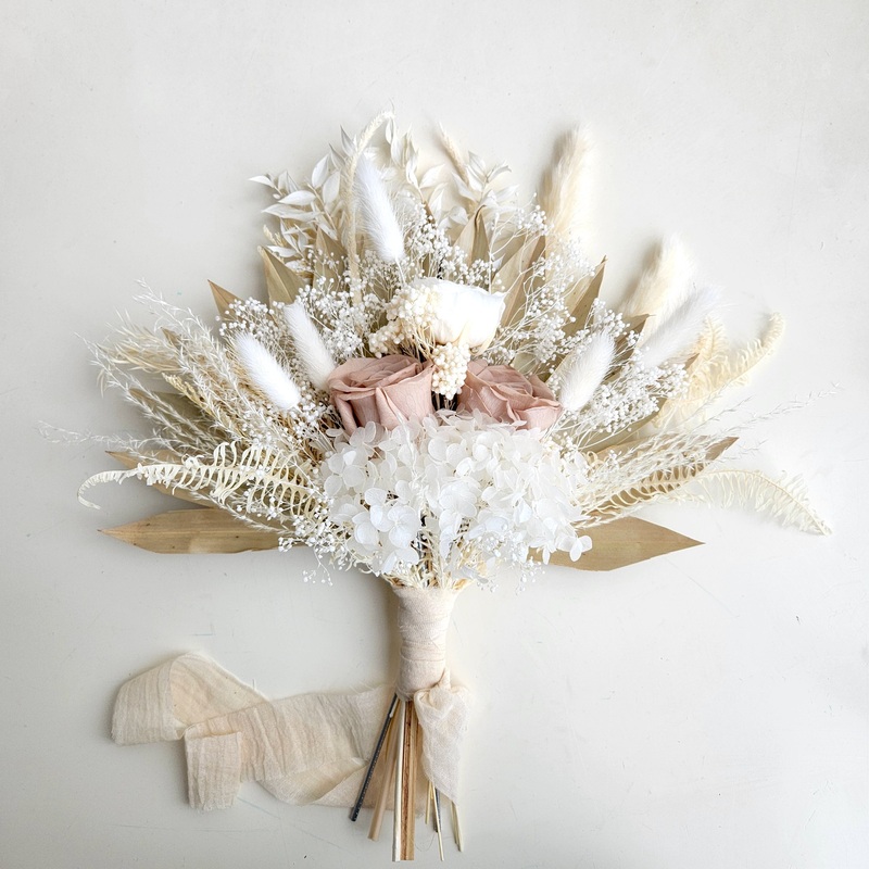 Beige Boho Dried Flower Bouquet