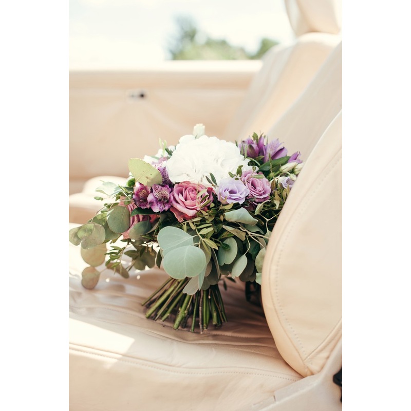 Deep purple bridal bouquet