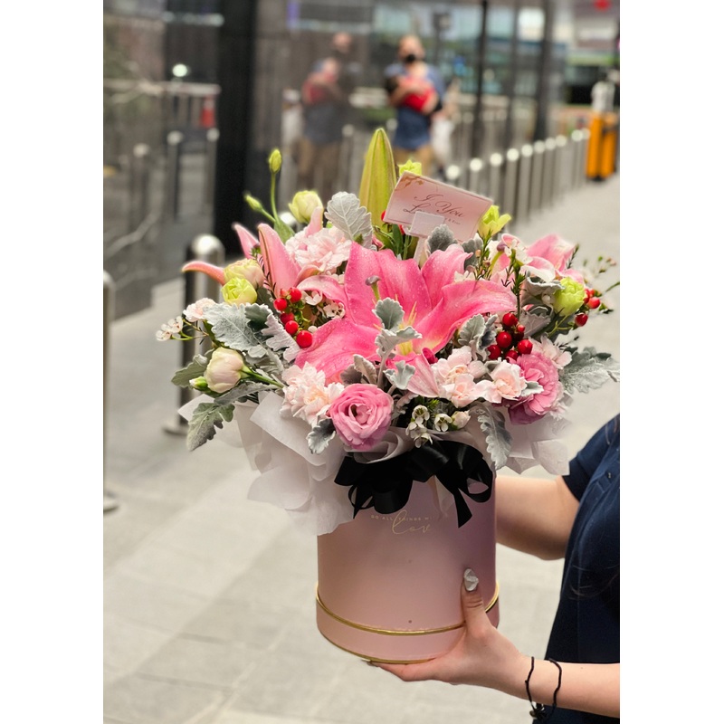 Amelia’s Lily | Flower Box-Medium & Large