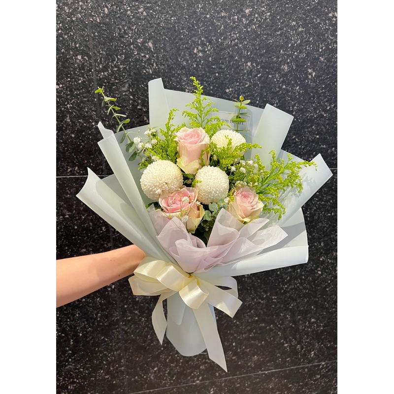 Cyan Bouquet | Hand Bouquet-Small & Medium