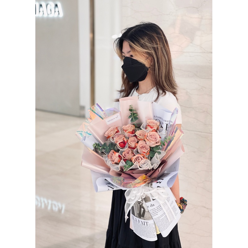 Ella Cappuccino Roses | Hand Bouquet