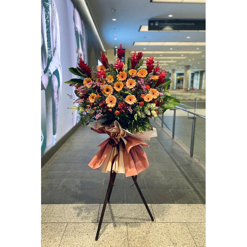 Grand Opening W3820 | Flower Stand