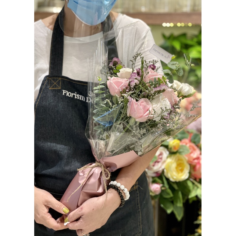 Pure Heart | Hand Bouquet