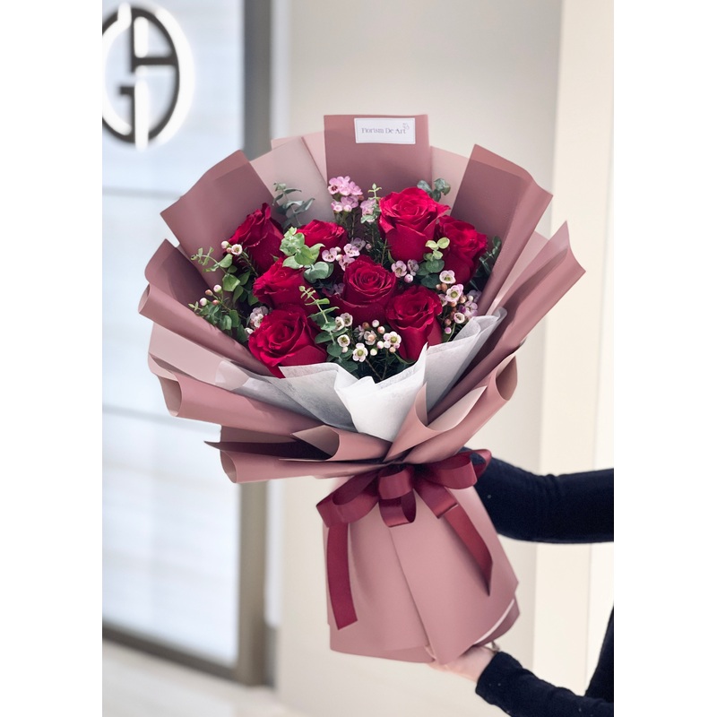 Red Lucy | Hand Bouquet