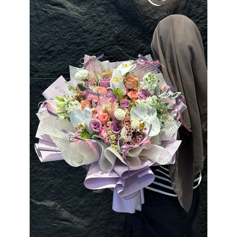 Belle Amour | Flower Bouquet