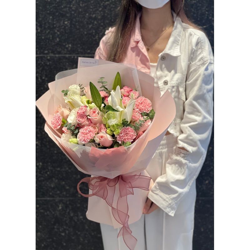 Camilia’s Lily Bouquet | Flower Bouquet