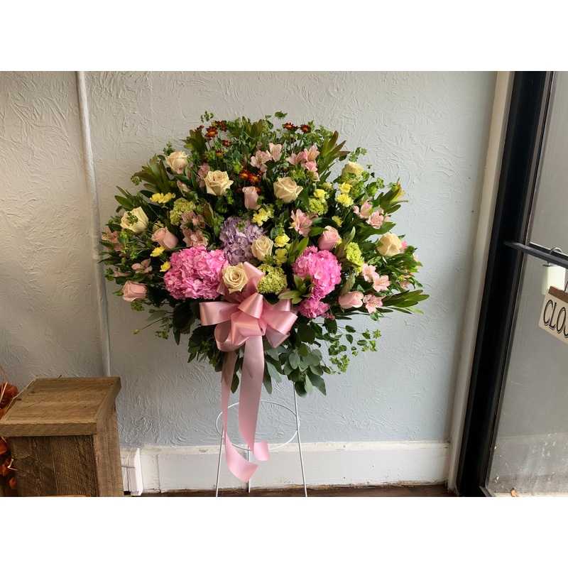 Standing Basket in Pastel-Gold & Platinum