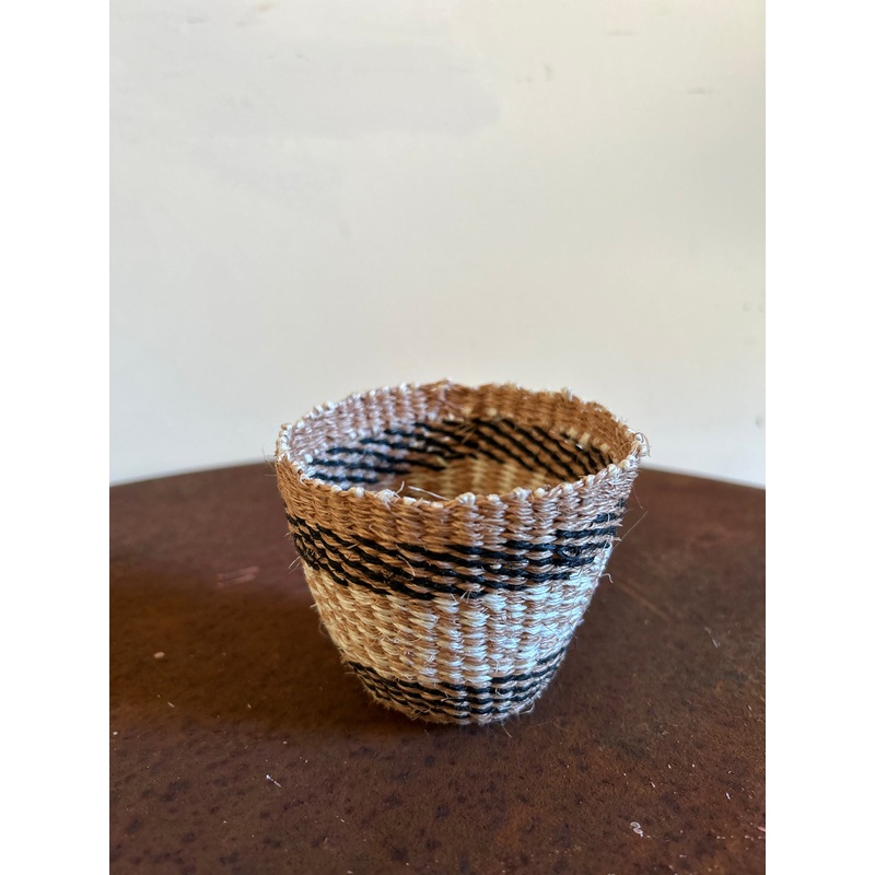 Woven Pot-Natural with a black and white pattern-approx 8cms x Diameter 7cms at widest point