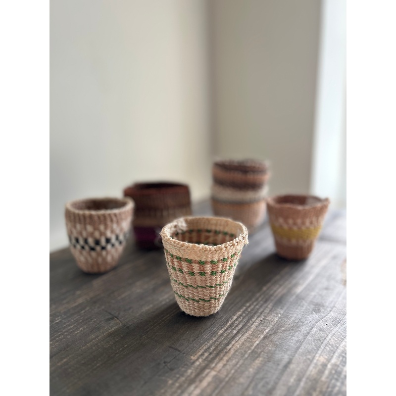 Woven Pot-Natural with a pattern in bright green-Approx H 8cms x diameter at too 8cms