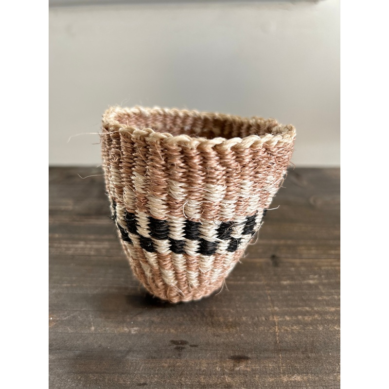 Woven Pot-Natural with black and white check-approx H 8cms x 8cms diameter at widest point