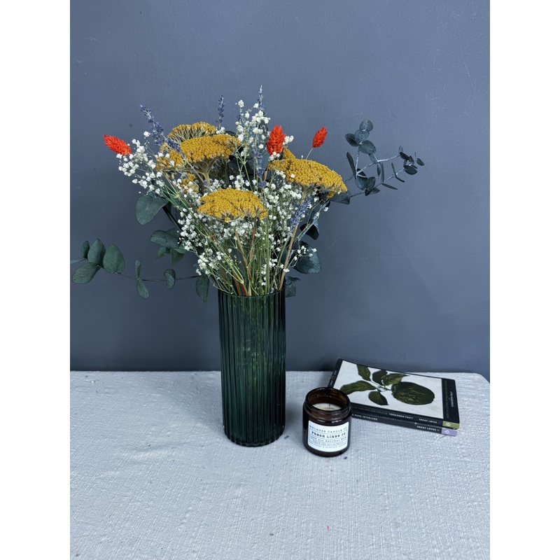 Maisie letterbox dried flowers