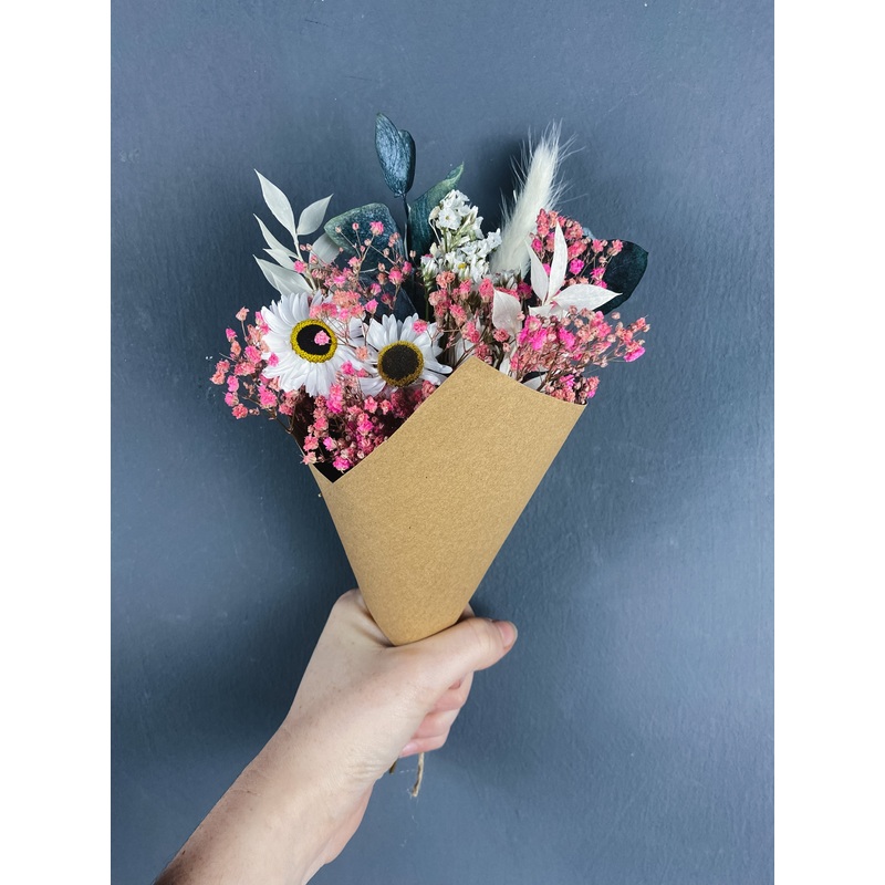Pink Daisy Dried Flower mini bouquet