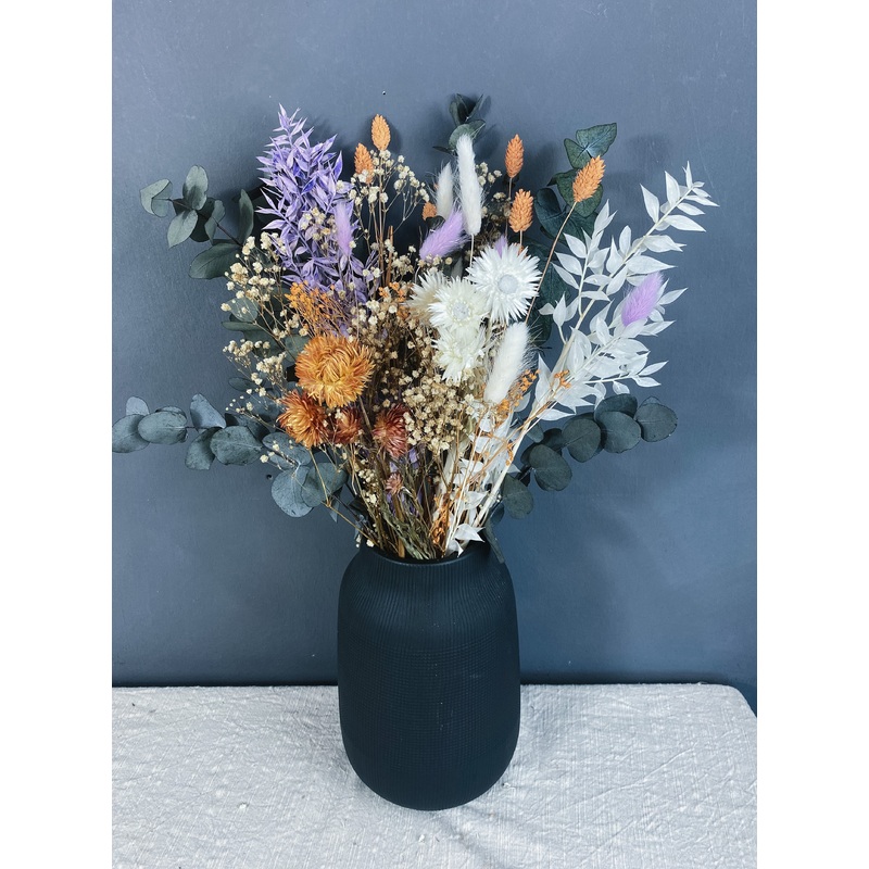 Tayla dried flower bouquet