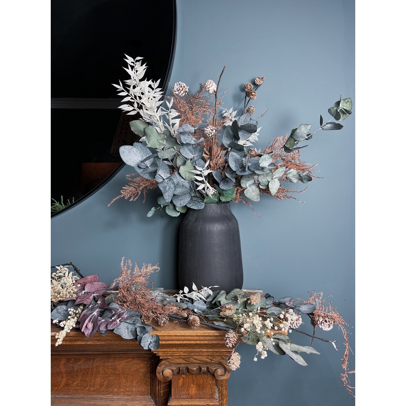 Evie festive dried flower bouquet