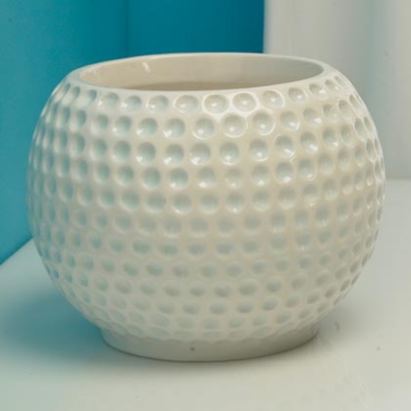 16540 (16562) – Golf Ball Planter 6X4.5