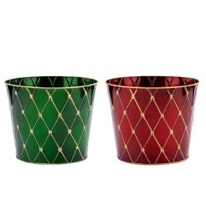 52482 (30053) – 8.5 Red/Green Pot Cover, 2 Assorted