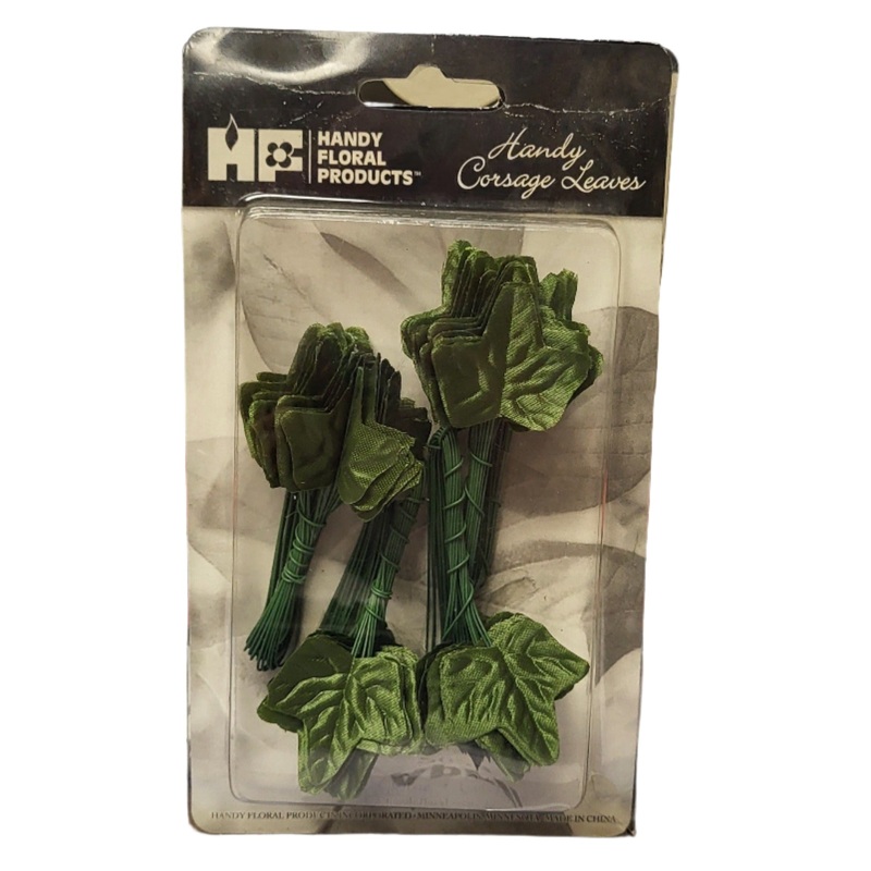 1003/GR (10367) – Corsage Ivy Leaf Small, Green 100/Pack