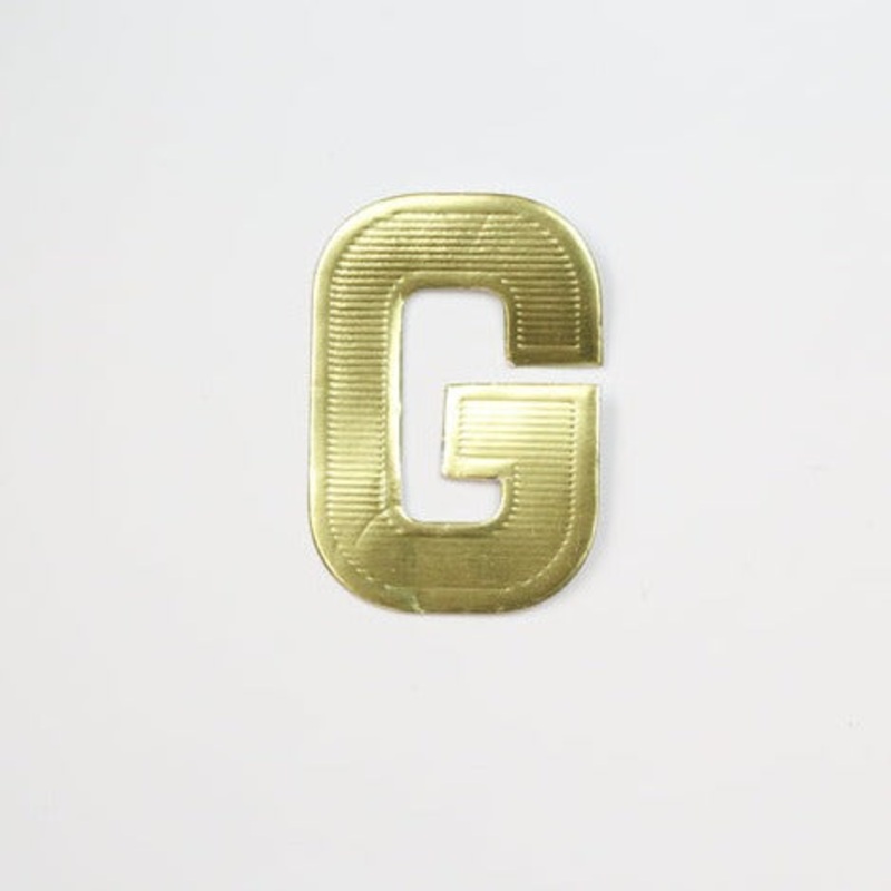 MJ40013/G (11693) – Block Letter G Gold 25/Bg