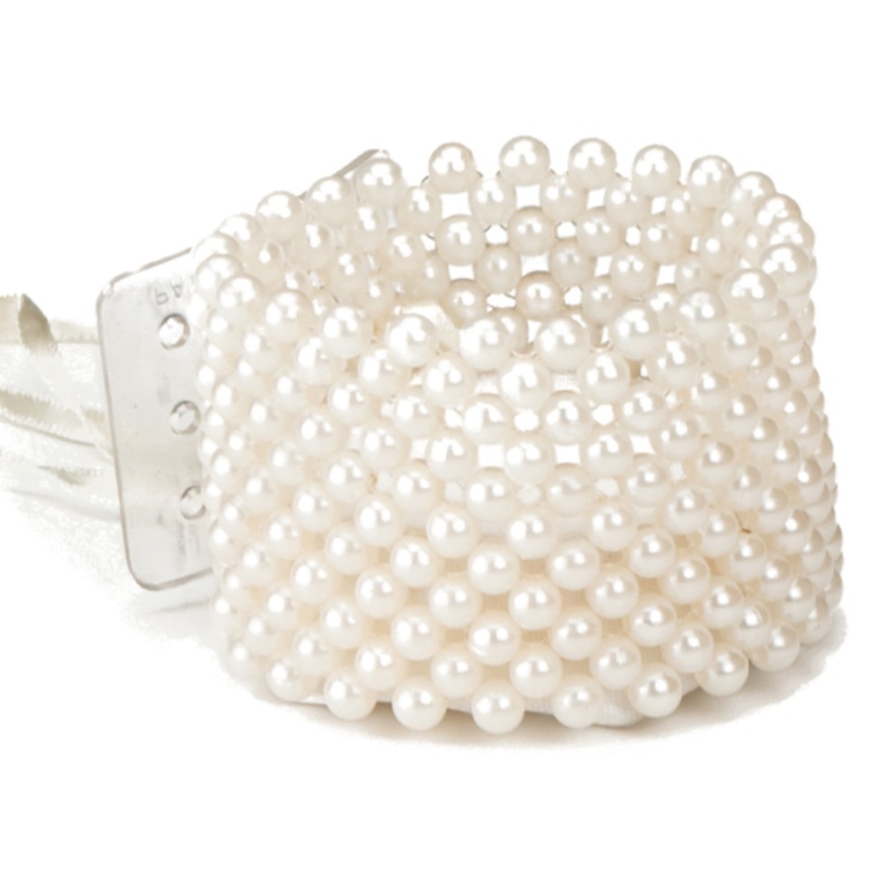 R111 (10274) – Wristlet Flower Bracelet, Champagne