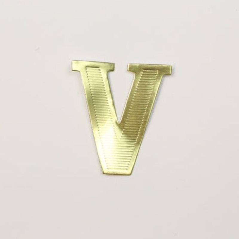 MJ40013/V (11708) – Block Letter V Gold 25/Bg