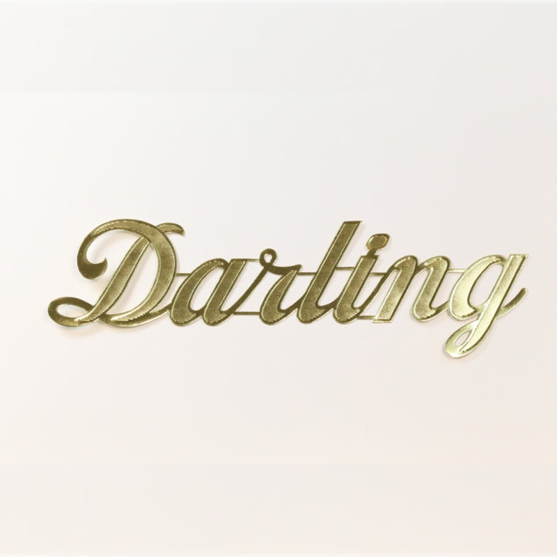 MJ40014/DAR (11721) – Script Word Darling Gold 10/Bg
