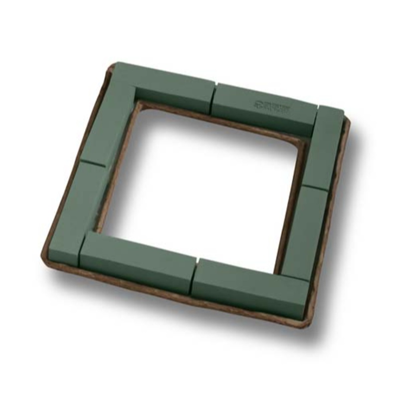 11-01849 (12682) – Square Wreath 18 Oasis