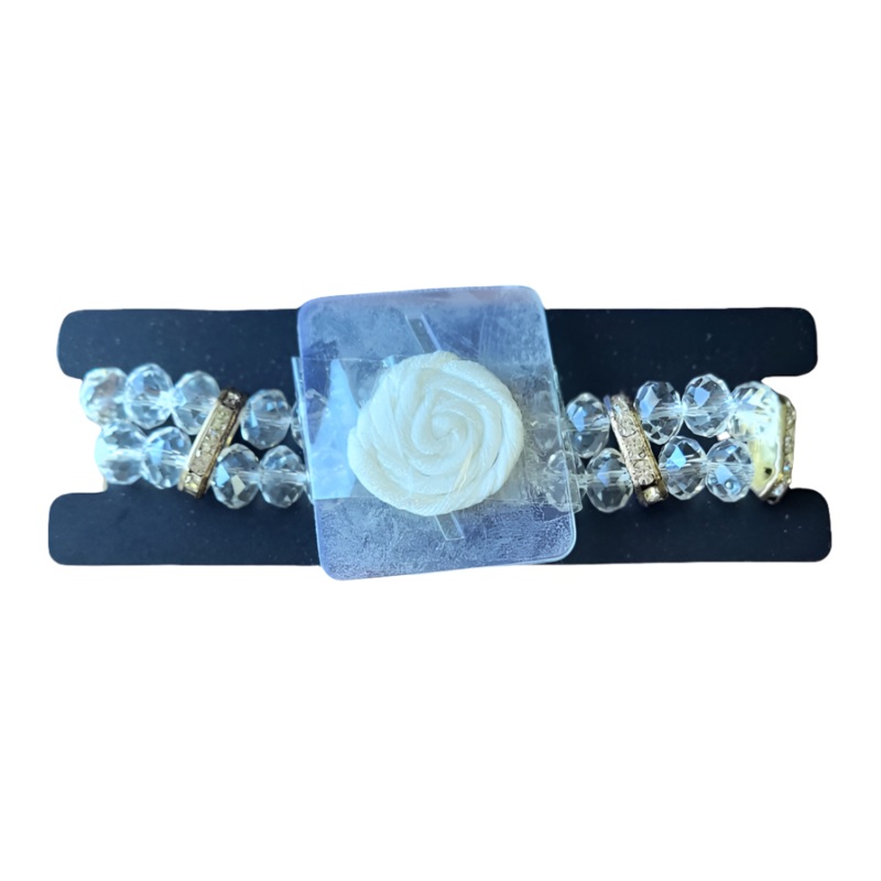 DV1103 (13571) – 50% Wristlet Diva Flower Dazzle