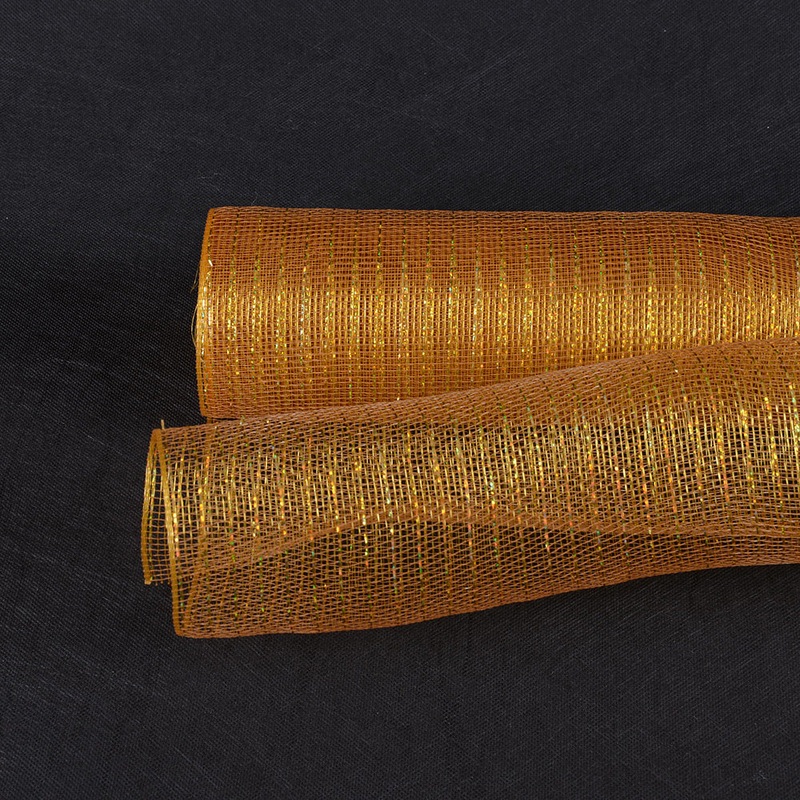 XB905-15 (17531) – Decor Mesh – 21 x 10yd – Gold/Gold