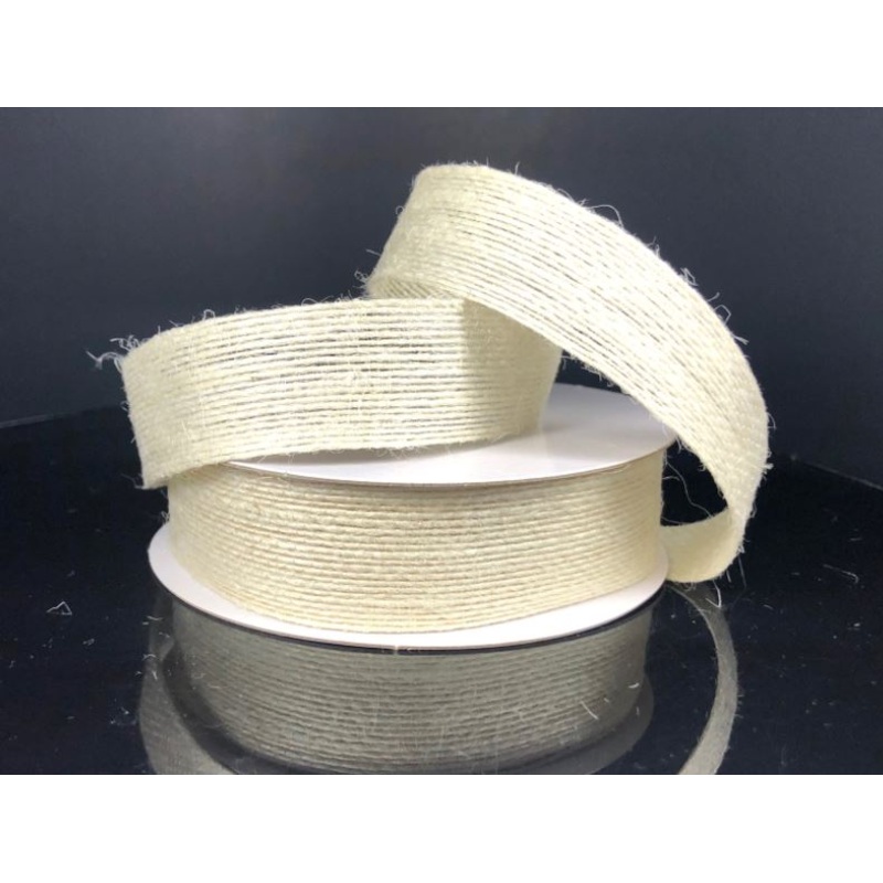 Q440805-18 (28334) – Narrow Burlap 7/8 X 10Y Ivory